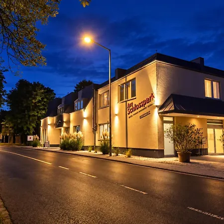 Hotel Am Schlosspark 4*