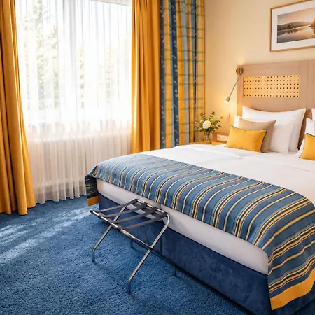 Hotel Am Schlosspark 4*